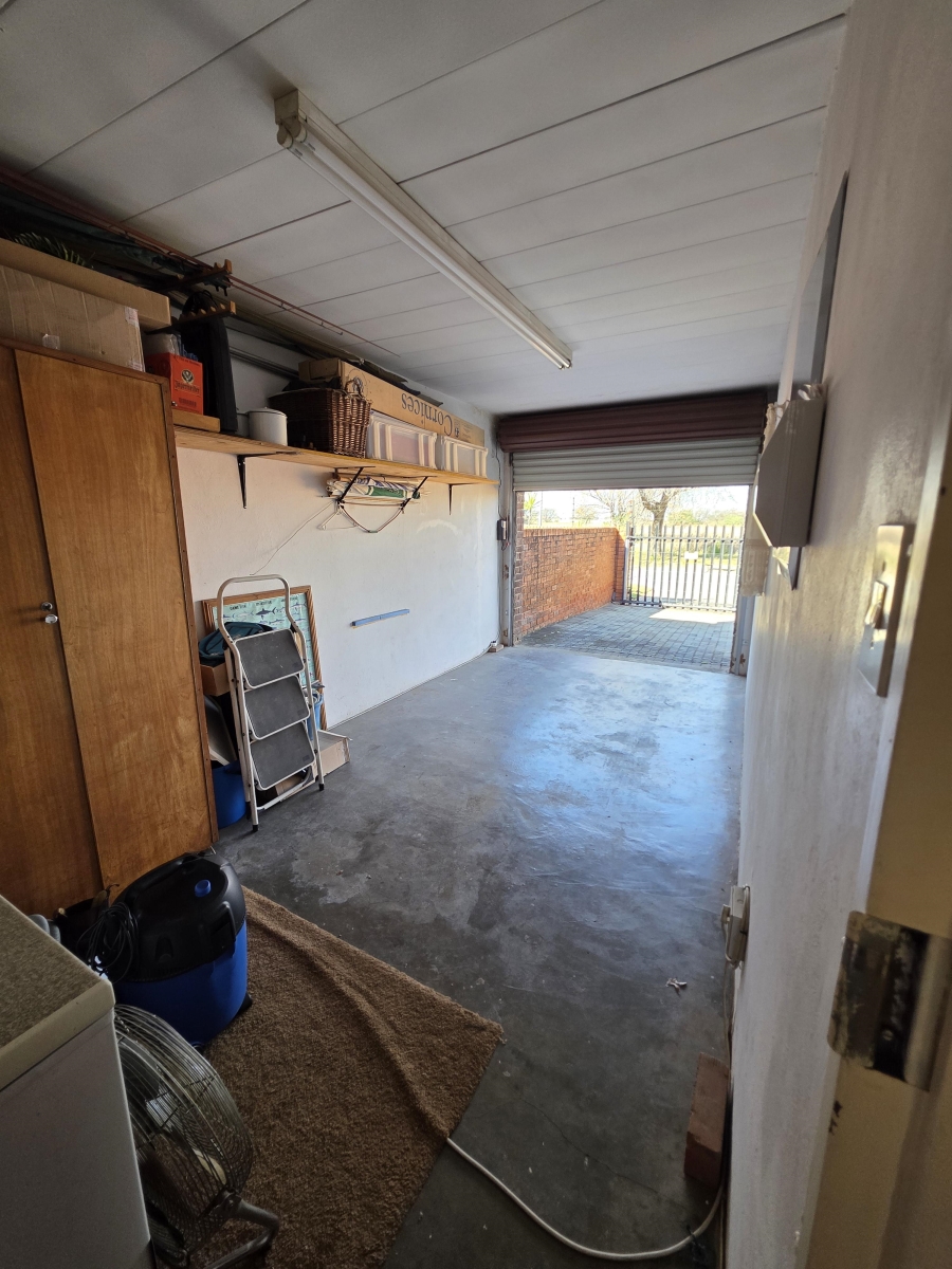 3 Bedroom Property for Sale in Naudeville Free State